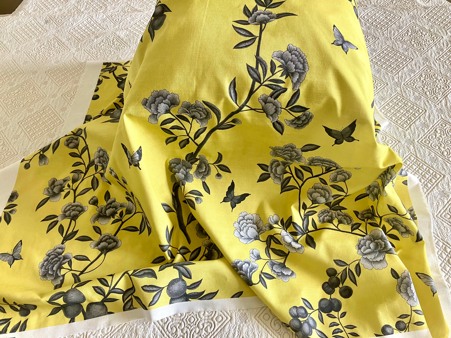 Fabric - A Butterfly's Dream - Naples Yellow